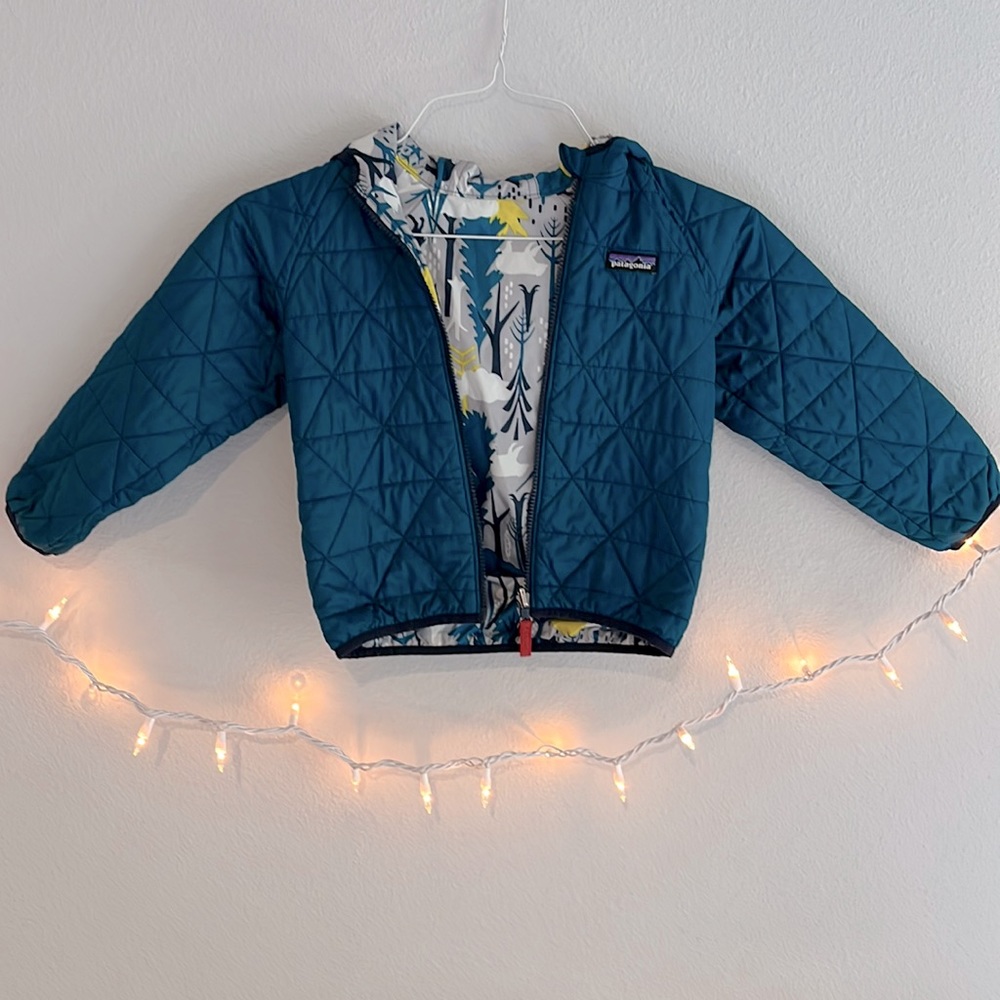 Patagonia reversible little boys jacket size 4